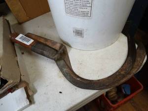 lot 17510 image: 2 Vintage Trimming Tools