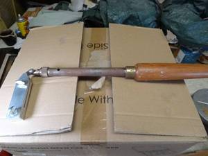 lot 17590 image: Lathe Tool w Extendable Handle