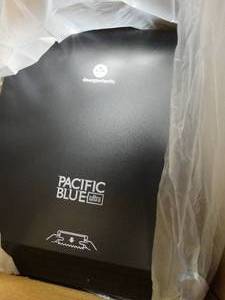 lot 17599 image: Pacific Blue Ultra 59589 Mechanical Towel Dispenser