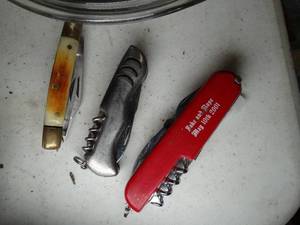 lot 17609 image: Lot of 3 Knifes