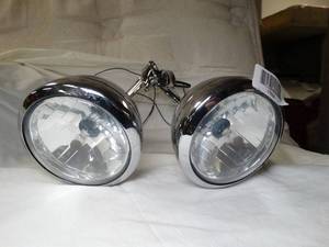 lot 17634 image: 2 Chrome Motocycle Headlights