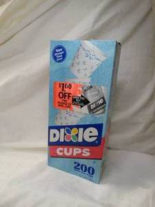 lot 17641 image: New Old Stock  Dixie Cups 