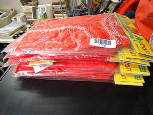 lot 17652 image: Stack of Kids Art Aprons