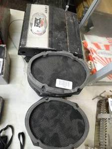 lot 17655 image: 3 - 6x9 Car Speakers and Amps