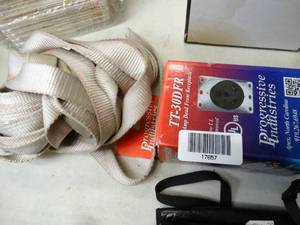 lot 17657 image: TT-30DFR 220 Outlet and Strap