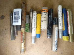 lot 17691 image: Lot of Small Endmills and Reamers