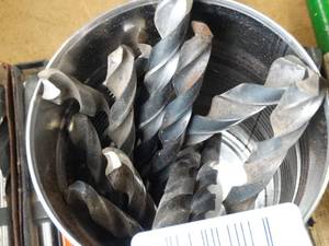 lot 17695 image: Tin of Drill Bits