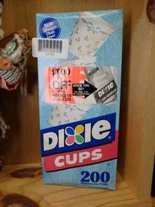 lot 17770 image: 200 Vintage Dixie Cups