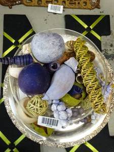 lot 17779 image: Decorative N Metal Plator w Faux Fruit and More