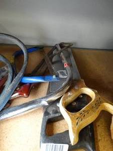 lot 17757 image: Lot of Hand Saws