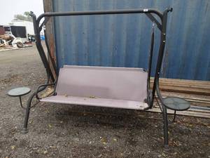 lot 1150 image: Quality Metal Porch or Yard Swing w 2 End Tables