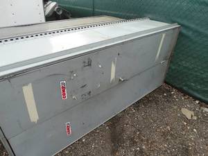 lot 1152 image: Nice 2 Door Metal Shop Cabinet