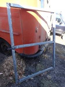 lot 1960 image: Metal gate Frame