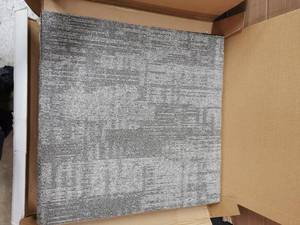 lot 3261 image: Carpet Tile 14Pc 6.03Sq 23.6x23. 6