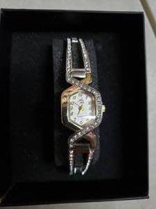 lot 5153 image: Glam and Glo Classic Two Toned Watch