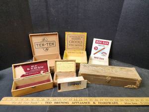 lot 101 image: Cigar Boxes and other Vintage Boxes