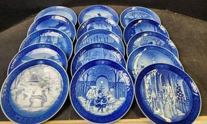 lot 105 image: 15 Royal Copenhagen, Denmark 7 Plates from 1977-1991