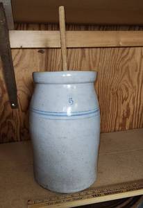 lot 137 image: #5 Crock Butter Churn (Complete)
