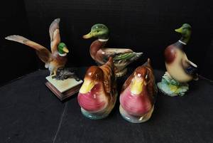 lot 150 image: Vintage Duck Decor (see all pics for some repairs)