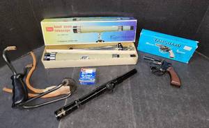 lot 165 image: Vangard Starter Blank Revolver and Blanks, Sling Shot, Telescope, and Sears Hand Zoom Telescope in Box