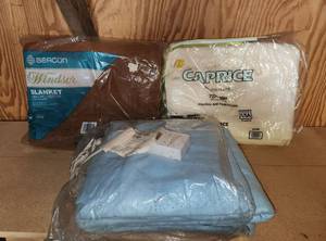 lot 189 image: (3) New Blankets (blue one is electric)