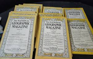 lot 195 image: National Geographic Magazines from 1925-1936