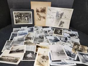 lot 218 image: Vintage Black and White Photos