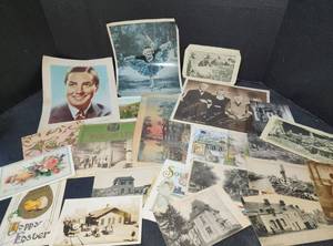 lot 224 image: Vintage Postcards and Cards