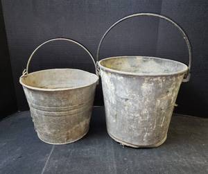 lot 233 image: (2) Galvanized Buckets