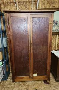lot 241 image: Chifforobe 44x23.5x72 (missing some wheels on bottom)