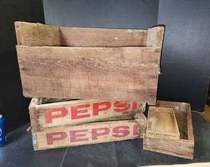 lot 299 image: Wooden Crates