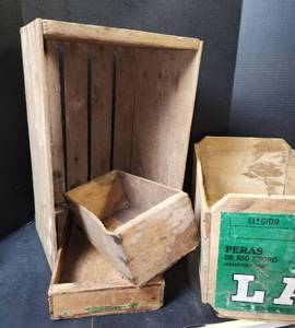 lot 300 image: Wooden Crates