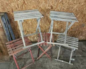 lot 414 image: (5) Foldable Patio Tables 14x12x18