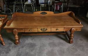 lot 422 image: Coffee Table 52x21x19