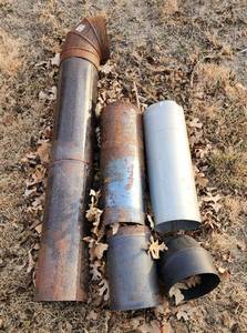 lot 499 image: 8 Stove Pipes
