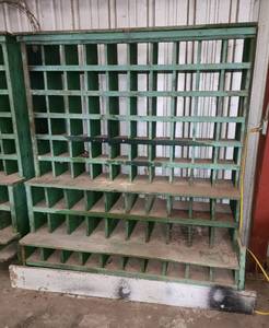 lot 511 image: Cubby Hole Shelf 64x22x75
