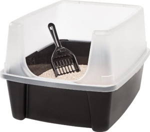 lot 52461 image: Cat Litter Box, High Sided and Enclosed Kitty Litter Box with Scoop