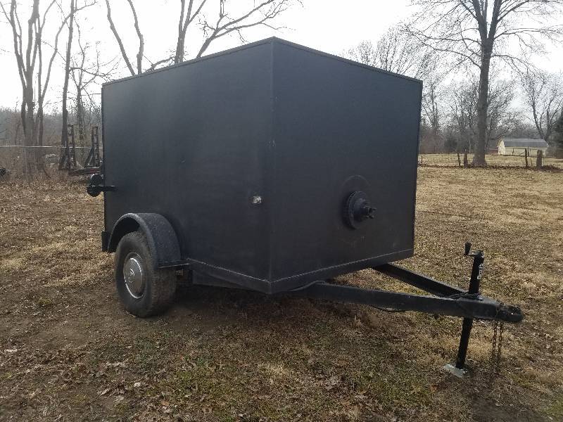 lot 6 image: &nbspEnclosed Utility Trailer&nbsp