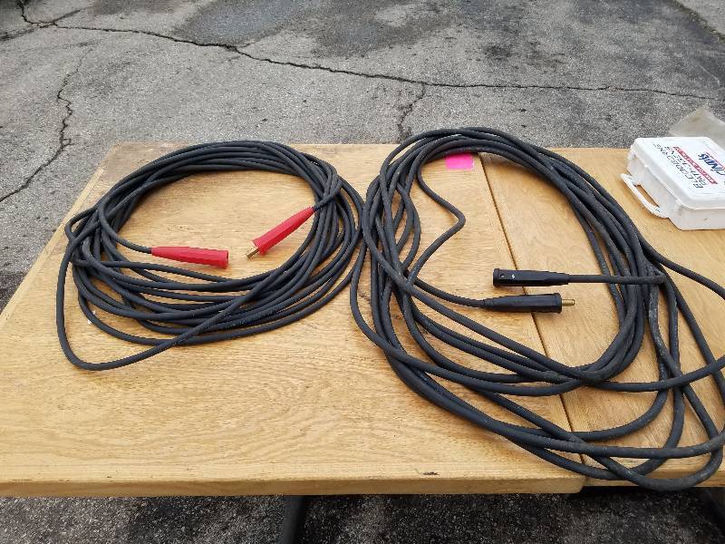 lot 89 image: Welding Leads 65ft. w Quick connects