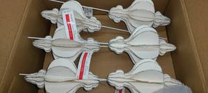 lot 100387 image: Lot of 6 Ashland Pick Ornaments Glitter Silver white
