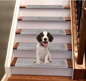 lot 300281 image: Retail $107 Jorviz Bullnose Carpet Stair Treads