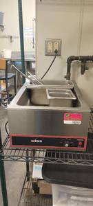 lot 18010 image: Winco Electric Food Warmer FW-S500