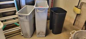 lot 18031 image: Lot of 3 Trash Bins