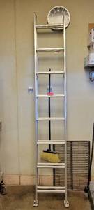 lot 18037 image: 16ft Louisville Aluminum Extension Ladder Model No. L-2321-16