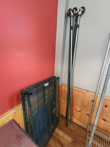 lot 18086 image: Green Epoxy 3 Tier Shelf on Casters