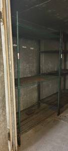 lot 18137 image: 3-Tier Green Metro Rack
