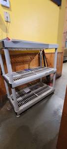 lot 18143 image: Keter 3-Tier White Plastic Shelf