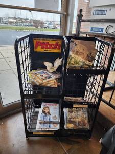 lot 18223 image: Lot of 2 Metal Magazine Racks