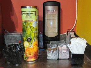 lot 18236 image: Metal Wire Baskets  Organizers, Tork Xpressnap Napkin Dispenser, and More