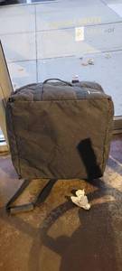 lot 18263 image: Pro Delivery Catering Bags